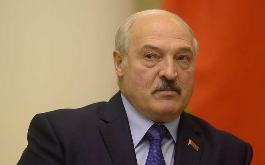Lukaşenko: "Tezliklə prezident postundan gedəcəyəm"