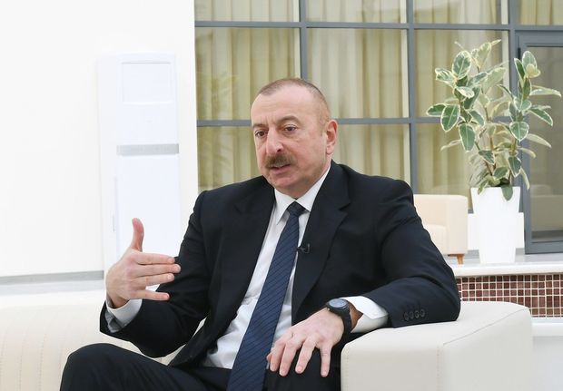 “Şuşa alınandan sonra mən atamın qəbrini ziyarət edərək vəsiyyətini yerinə yetirdiyimi dedim”