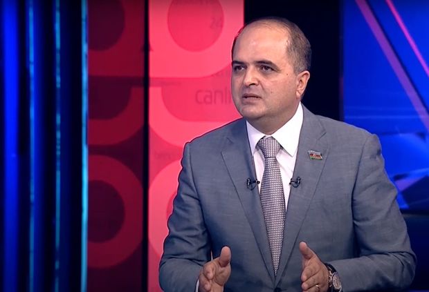 Deputatdan təklif: Qapanmalara getmədən peyvənd olunmaq şərti qoyula bilər - VİDEO
