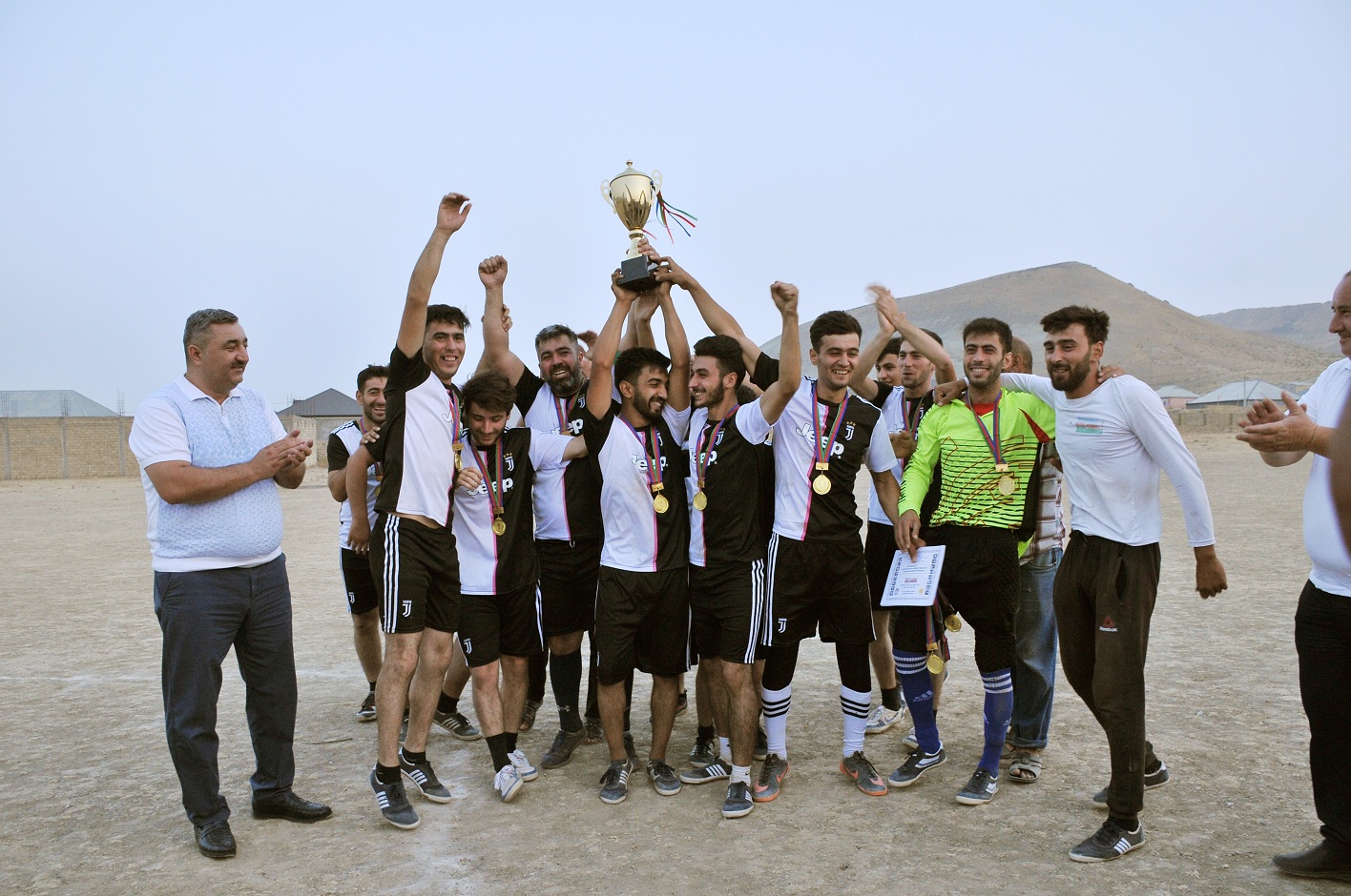 Abşeronda şəhidlərin xatirəsinə futbol turniri keçirildi - FOTOLAR