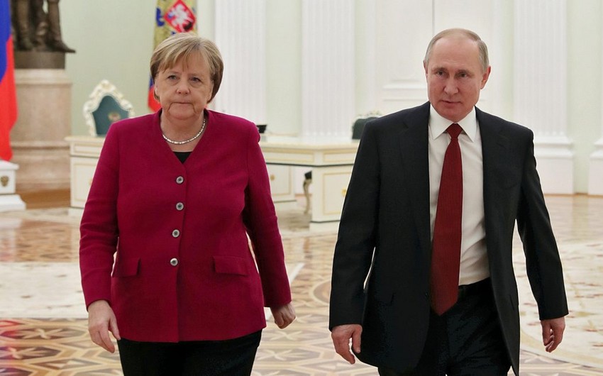 Angela Merkel Putinlə Əfqanıstanı müzakirə edəcək