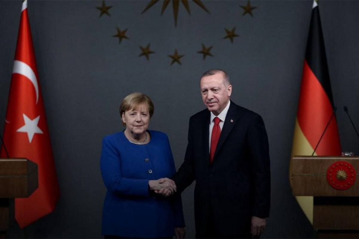 Ərdoğanla Merkel Əfqanıstandakı son vəziyyətlə bağlı müzakirə aparıblar