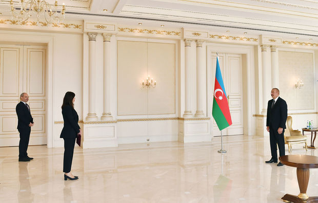 BMT nümayəndəsi: “Minaların təmizlənməsi işində Azərbaycan mütəxəssislərinə dəstəyi davam etdirəcəyik”
