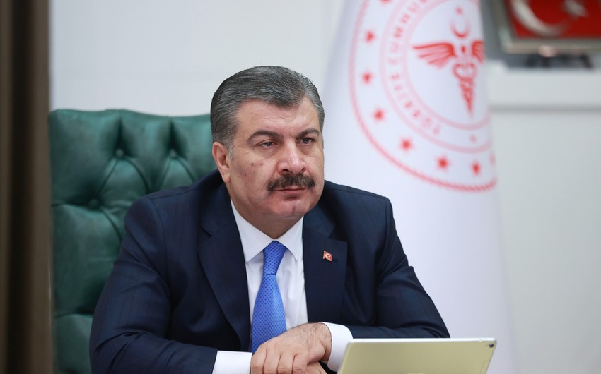 Türkiyəli nazir: “Vaksinasiyada 90 milyon dozanı keçmişik”