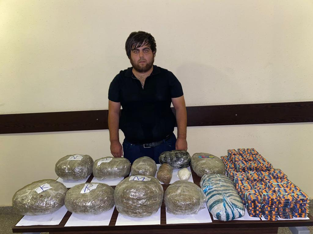 Külli miqdarda narkotik maddənin Azərbaycana keçirilməsinin qarşısı alındı - FOTO