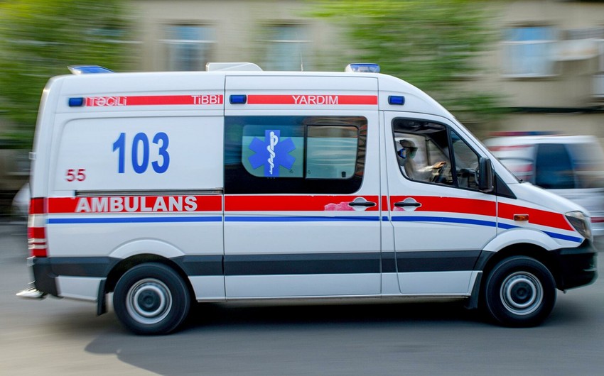 Samuxda avtomobil piyadanı vuraraq öldürdü