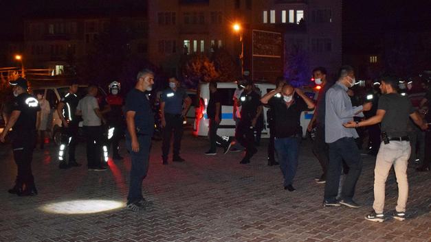 İki ailə arasında “qız” davası – 3 nəfər yaralandı 