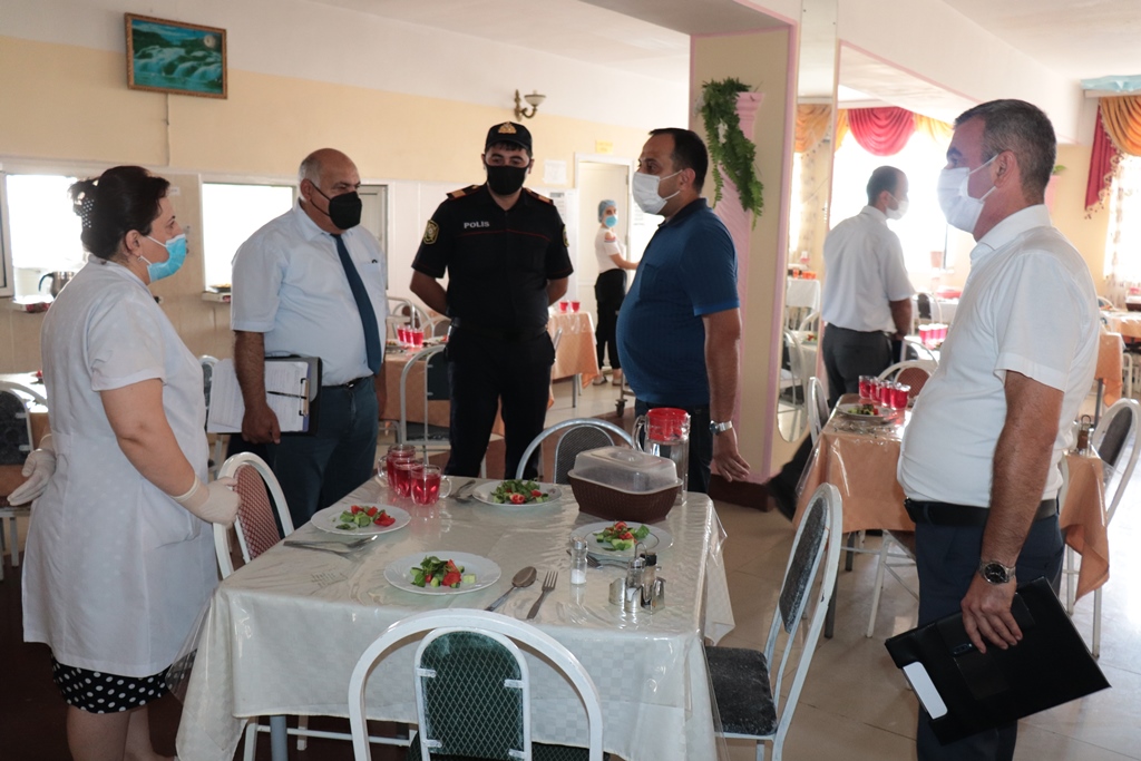 Turizm müəssisələrində monitorinqlər aparıldı - FOTOLAR
