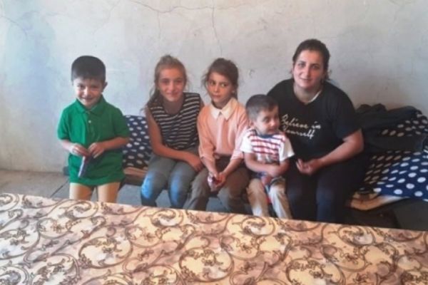 Erməni qadın uşaqlarıyla birgə Xankəndidən Şuşaya keçməyə çalışıb