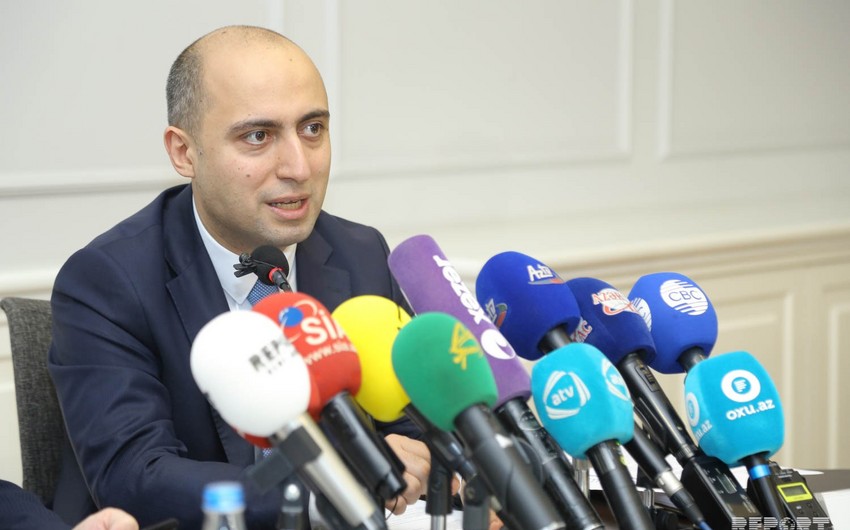 Emin Əmrullayev: "Gələcəkdə məhdud qapanmalara getməyə məcbur ola bilərik"