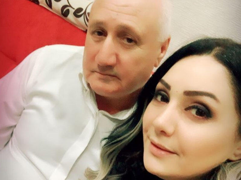 "Hər gün yalvarırdım sənin yerinə məni alsın, almadı" - Atası koronavirusdan ölən Aygün 