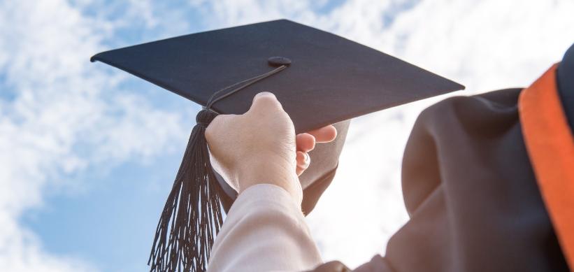 Xaricdə təhsil alıb, diplomu tanınmayanların sayı AÇIQLANDI