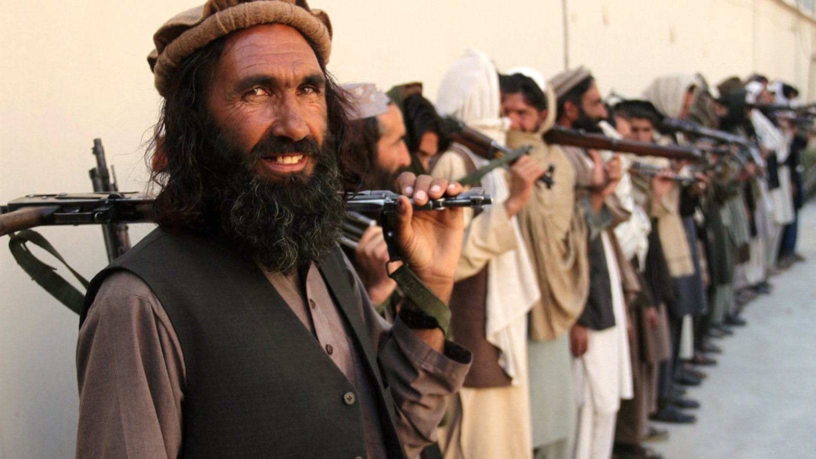Əfqanıstanda Müqavimət Cəbhəsilə “Taliban” arasında döyüşlər davam edir