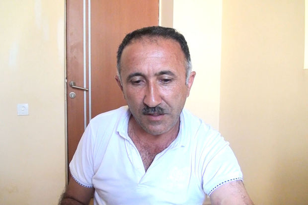Dövlət qurumlarındakı “nüfuzundan” istifadə edərək, insanları aldadan tutuldu - VİDEO