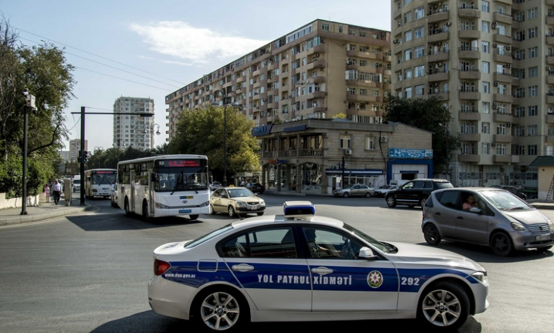 Sabah Bakının bəzi küçələrində avtomobillərin hərəkəti məhdudlaşdırılacaq