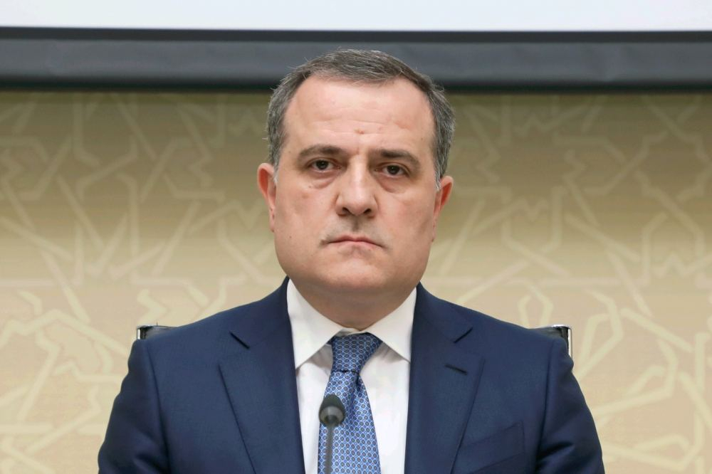 "Ərazilərin mina ilə çirklənməsi məcburi köçkünlərin öz evlərinə geri dönmək hüququna təsir göstərir"