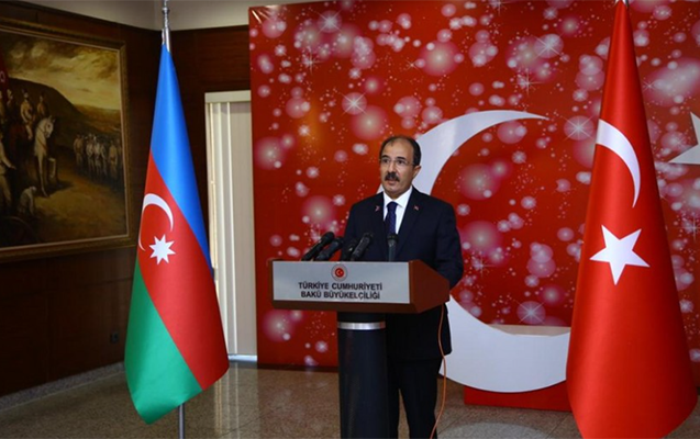 Cahit Bağcı: “Bu gün dəmir yumruğun endiyi gündür”