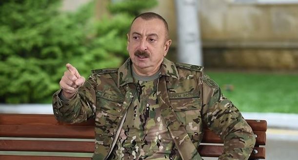 Prezident: “Vətən müharibəsində Azərbaycan Silahlı Qüvvələrində bir dənə də fərari olmayıb”