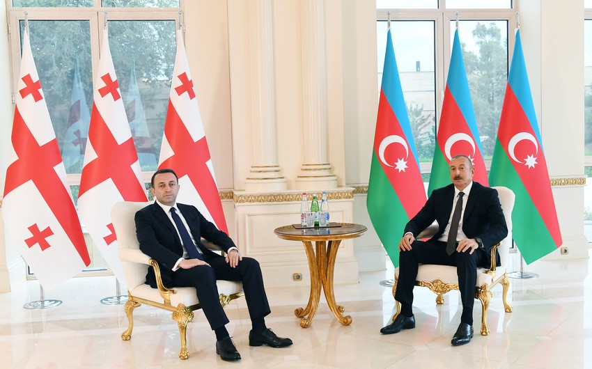 İlham Əliyev Gürcüstanın Baş naziri ilə görüşdü