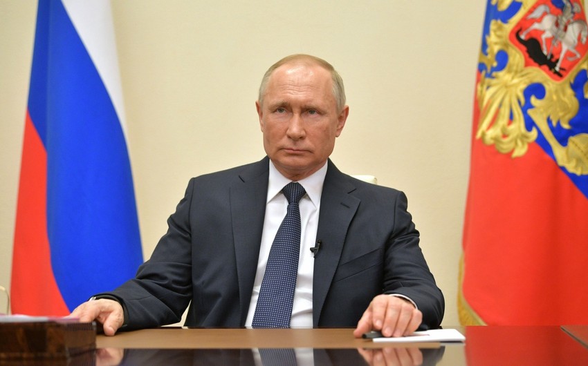 Putinin özünütəcrid rejimi başa çatdı
