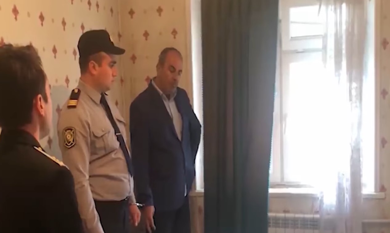 Azərbaycanda dəhşətli cinayət: Arvadını "whatsapp"a qoyduğu bu hekayəyə görə qantellə öldürdü - VİDEO