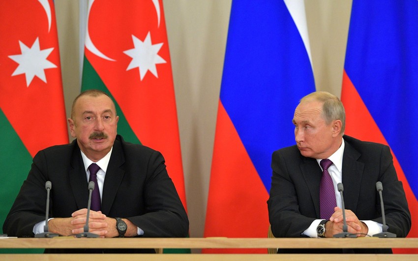 İlham Əliyev Vladimir Putinlə bölgədəki vəziyyəti müzakirə etdi