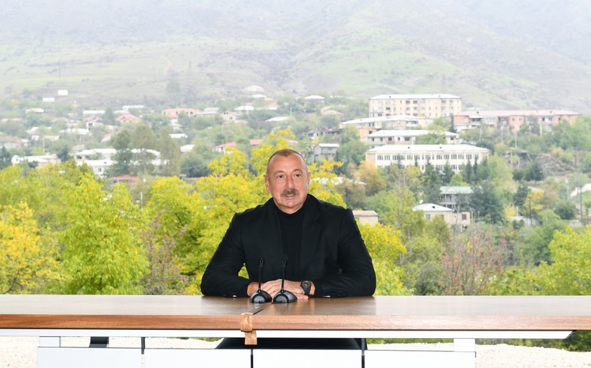 "Şəhidlərimizin sayının o qədər də çox olmamasının səbəblərindən biri də məhz həkimlərdir"