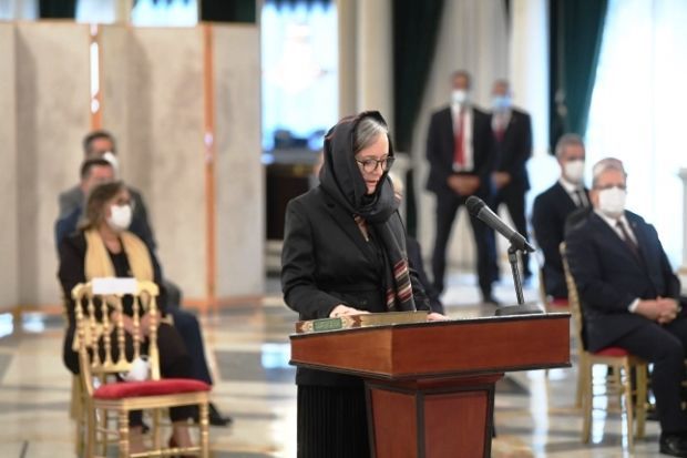 Tunisin Baş naziri ərəb dünyasının ilk qadın hökumət başçısı oldu