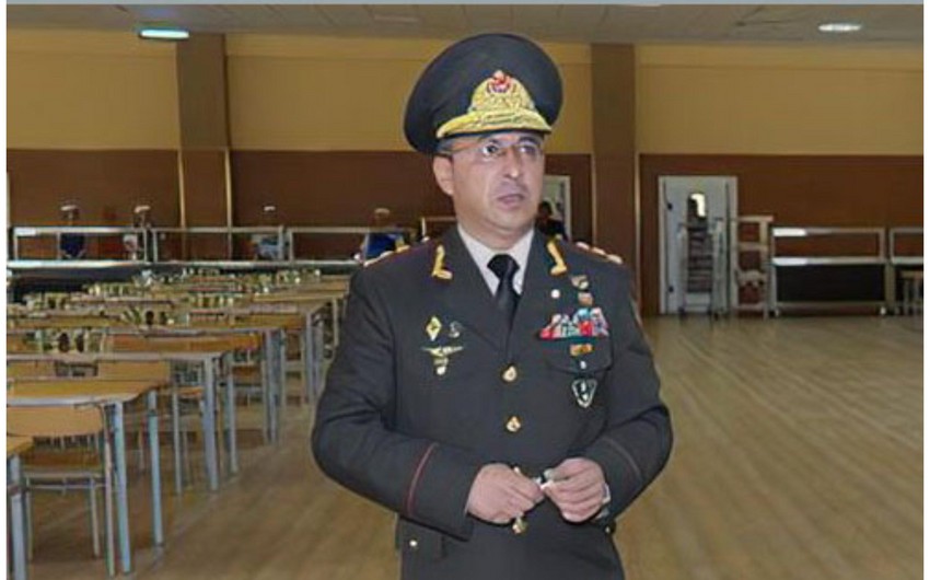 Prokuror Rövşən Əkbərova 11 il cəza istədi