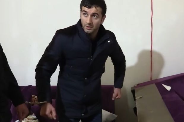 Hamilə arvadını 18 bıçaq zərbəsi ilə öldürdü, həbs cəzası verilmədi - VİDEO