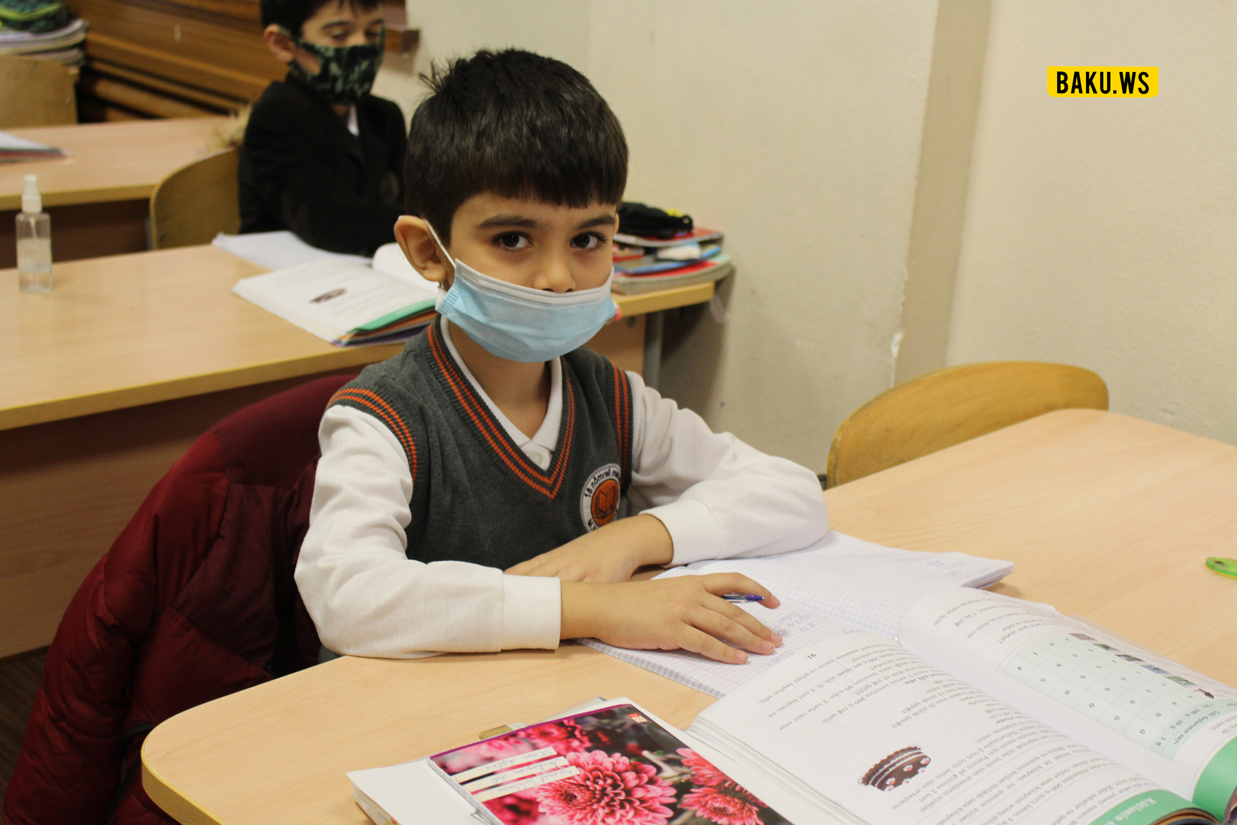 Məktəblər koronavirus səbəbindən bağlanacaq? - VİDEO