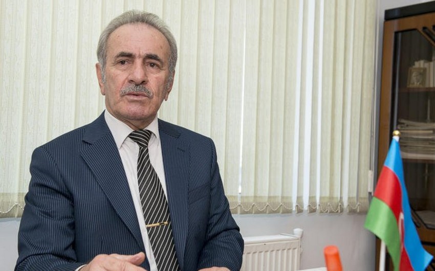 Xalq artisti Canəli Əkbərov komaya düşdü