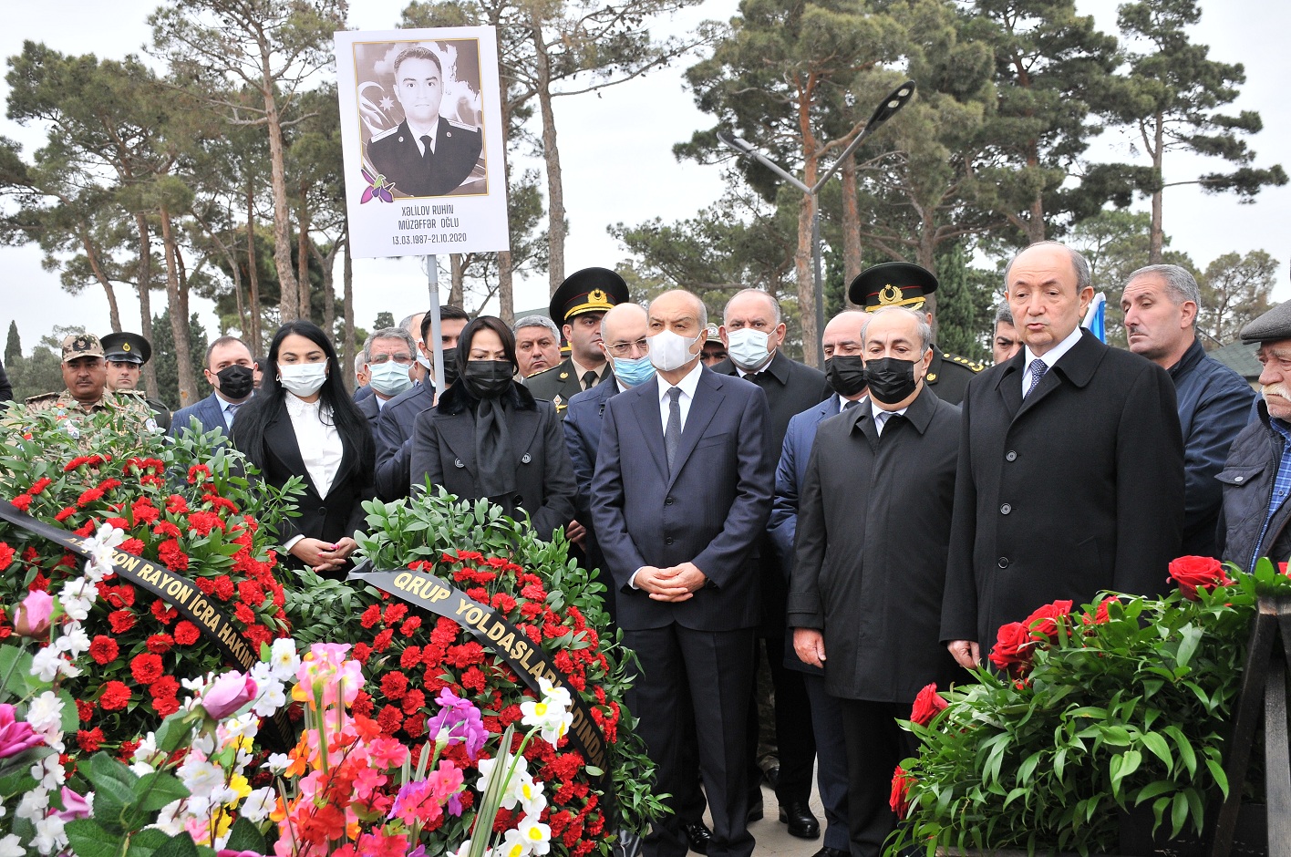 Abşeronda 4 şəhidin il mərasimi keçirildi - FOTOLAR