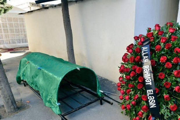 Azərbaycanda tanınmış folklorşünas alim vəfat edib - FOTO