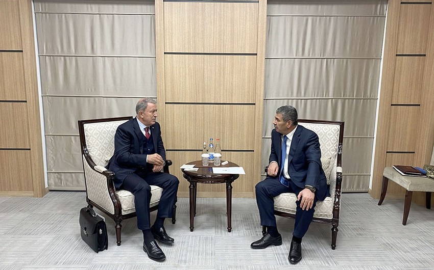 Zakir Həsənovla Hulusi Akar arasında görüş baş tutub