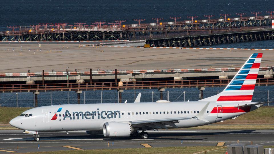 ABŞ-da American Airlines-ın 1,6 mindən çox reysi təxirə salınıb