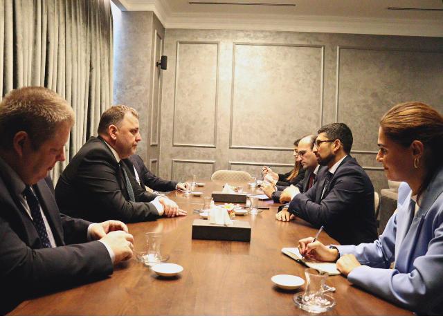 Qarabağ Dirçəliş Fondu ilə Estoniya parlamentinin nümayəndə heyətinin görüşü keçirildi