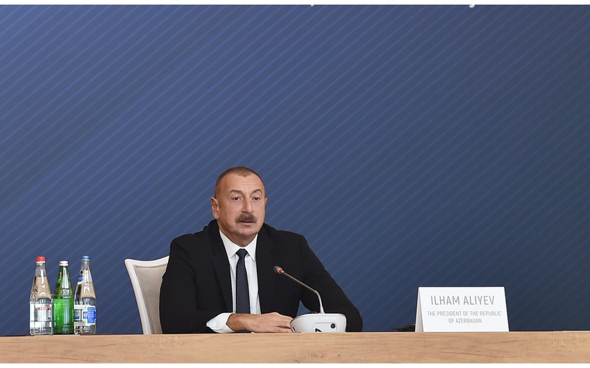 İlham Əliyev: "Biz 30-dan çox ölkəyə maliyyə və humanitar yardım etdik"