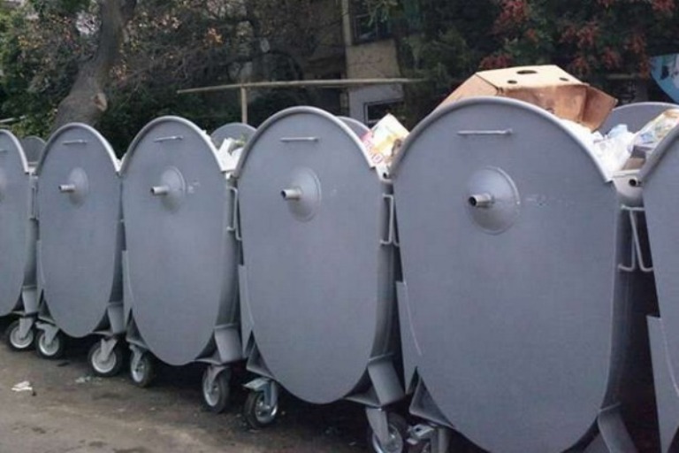 Azərbaycanda zibil qutusundan döl tapıldı - FOTO