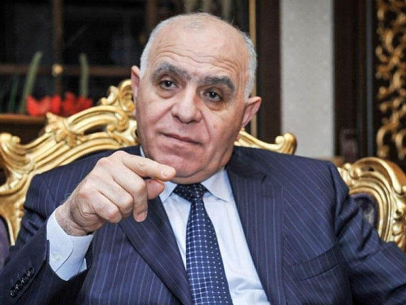"Azərxalça"nın sabiq rəhbəri barədə məhkəmə icraatı dayandırıldı