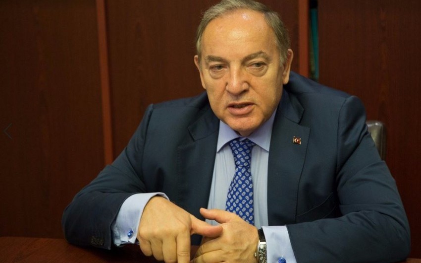 Türkiyənin Azərbaycanda sabiq səfiri "YAŞAT Fondu"na 12 000 manat ianə edib