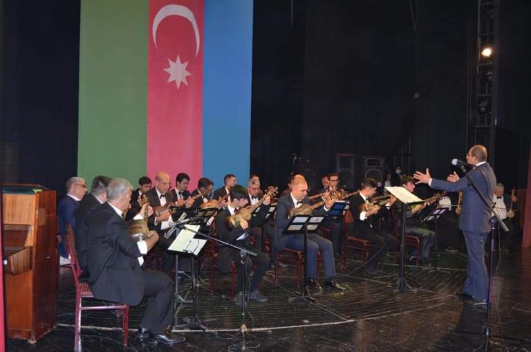 İGİB və musiqi məktəbinin təşkilatçılığı ilə “Zəfər Nəğmələri” adlı konsert proqramı keçirilib- FOTOLAR