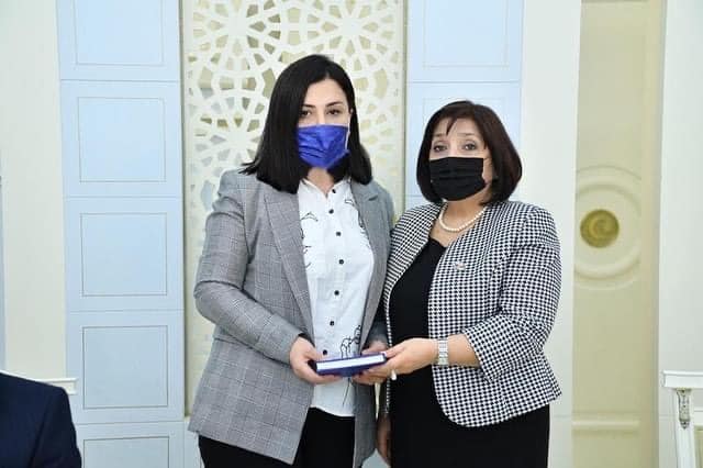 “Siz yatanda mənim balam erməni generalını boğdu” - Şəhid anası onu qınayanlara səsləndi...