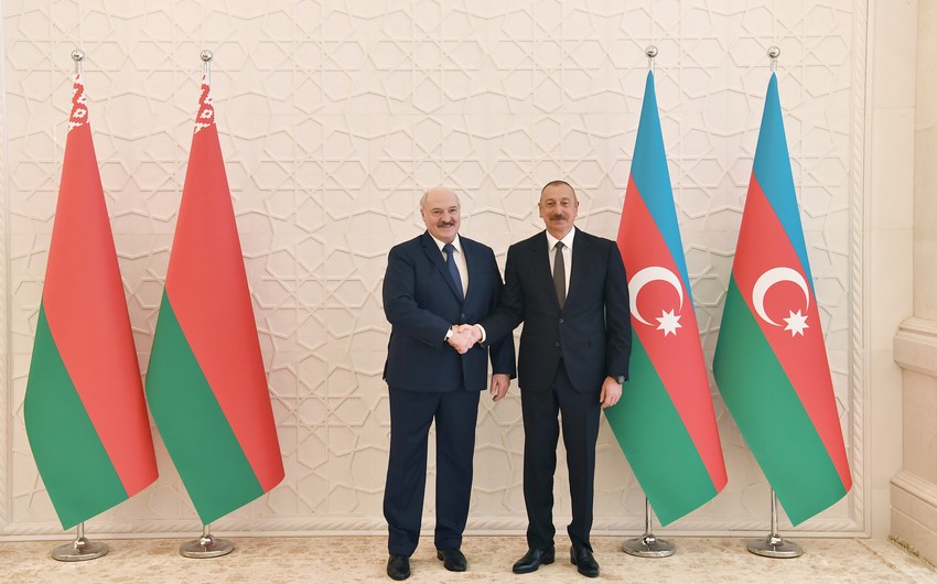 Aleksandr Lukaşenko Prezident İlham Əliyevə zəng etdi