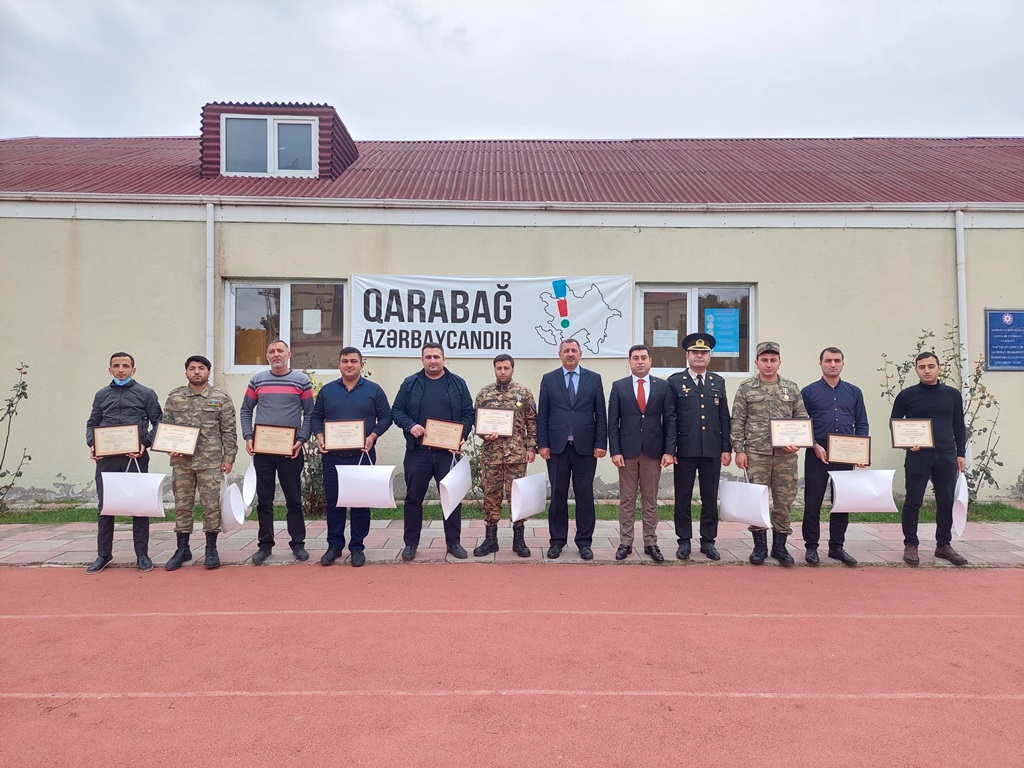 Vətən müharibəsi iştirakçılarına medallar təqdim olundu - FOTOLAR