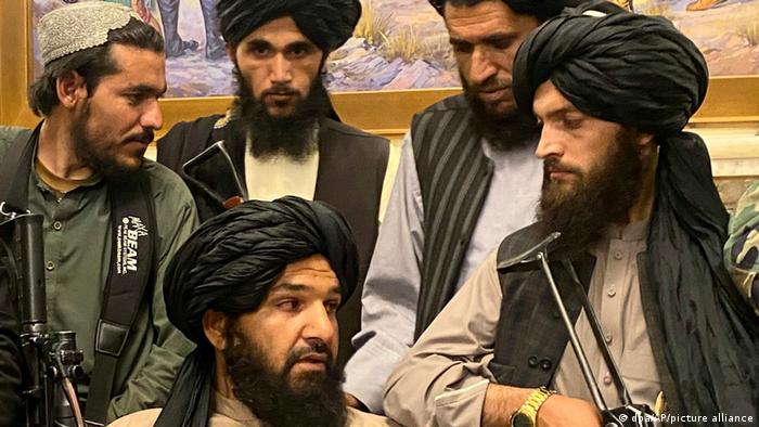 Əfqanıstanda naməlum şəxslər 5 “Taliban” üzvünü öldürüb