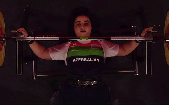 Pauerlifterimiz dünya çempionatının qızıl medalını qazandı