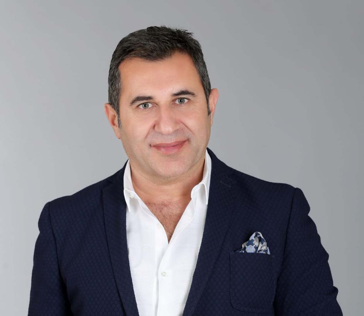 Bələdiyyə sədri qəzaya düşdü, həlak oldu
