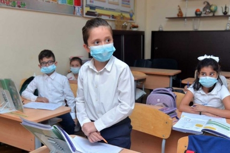 Azərbaycanda 12 mindən çox şagird koronavirusa yoluxub - RƏSMİ