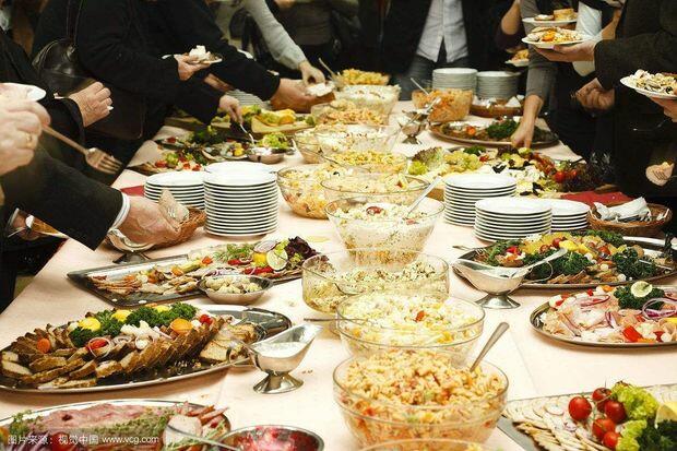 Norveçdə Milad süfrəsində kütləvi yoluxma: 120 nəfərdə “Omikron” ştammı tapıldı
